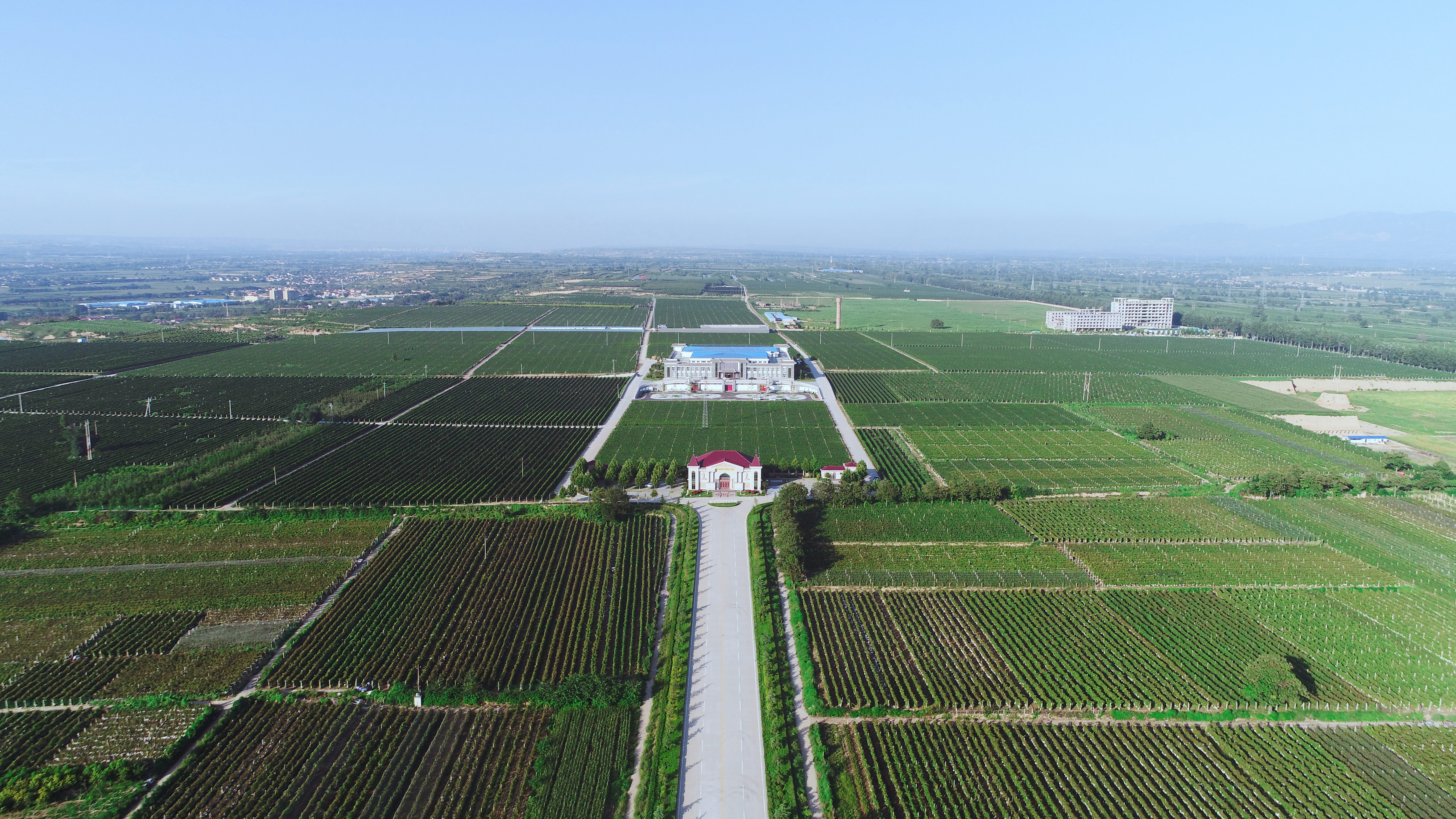 精準(zhǔn)扶貧摘掉貧困帽，搬出大山倍感黨恩情